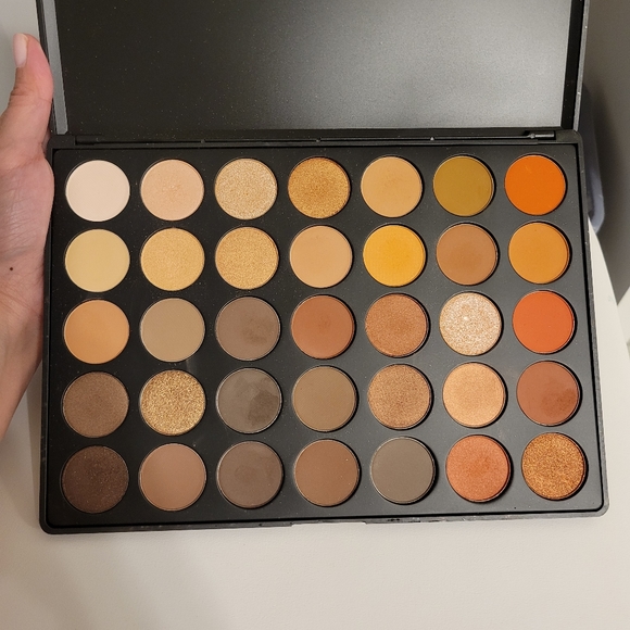 Morphe 350 Natural Glow Palette - Picture 2 of 3